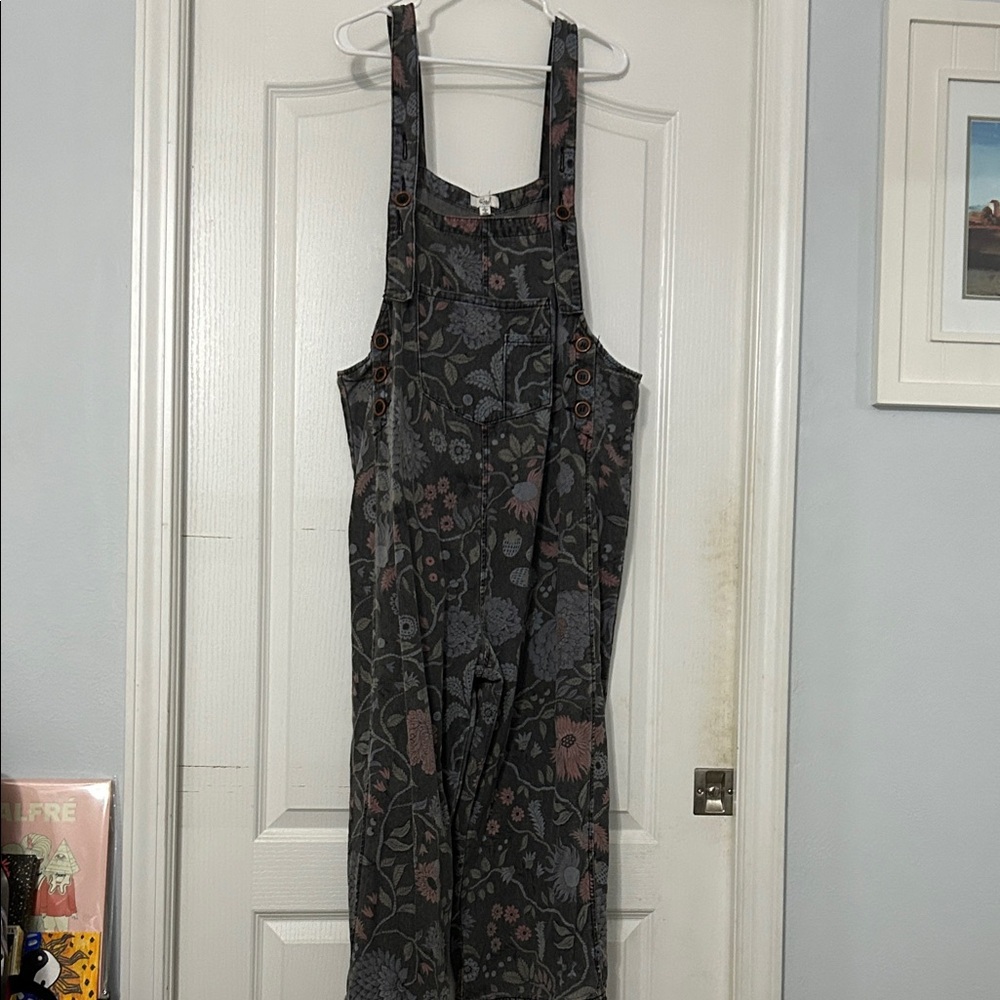 Easel Wide leg overalls